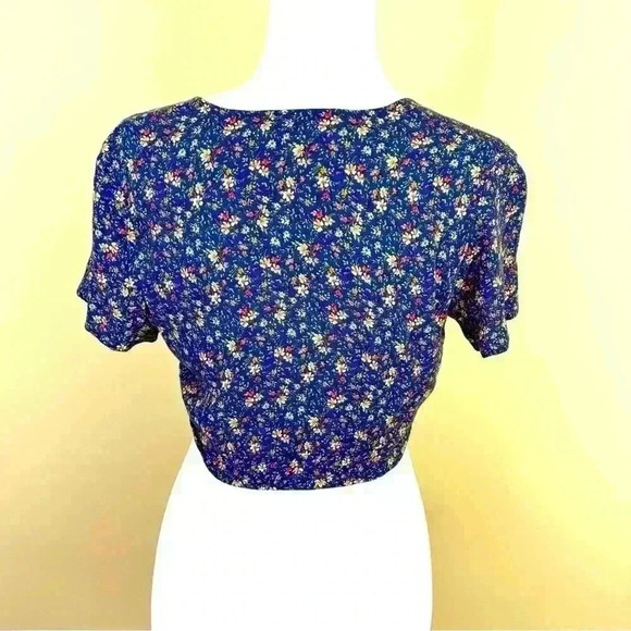 American Eagle Floral Peasant Boho V-Neck Button Down Tie Waist Crop Top Size S - Picture 7 of 15